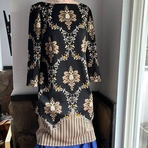 London Style Long Sleeve Shift Dress